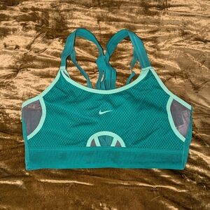 Nike Ultrabreathe Sports Bra